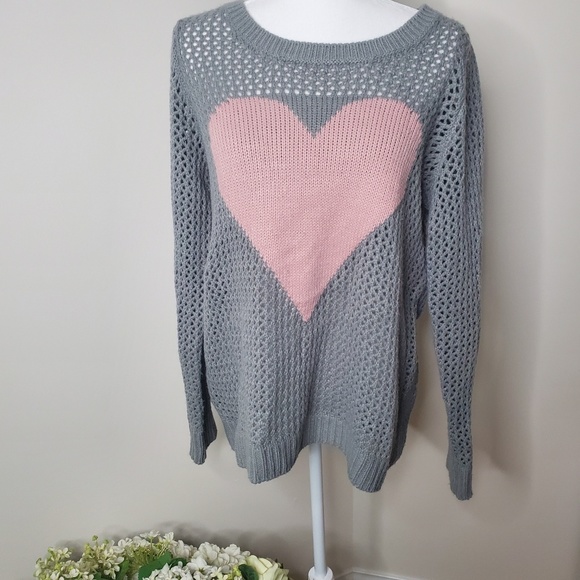 torrid Sweaters - Torrid heart knit sweater. Size 0. (Large, 12)